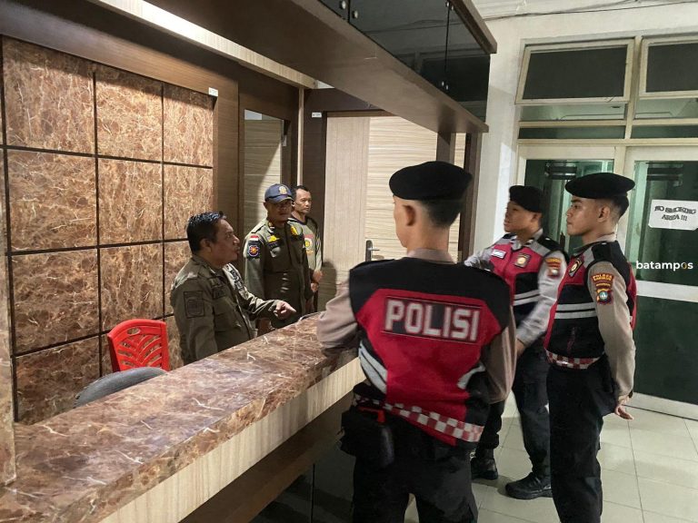 Polisi Tingkatkan Patroli Keamanan di Kantor Pemerintah Kepri