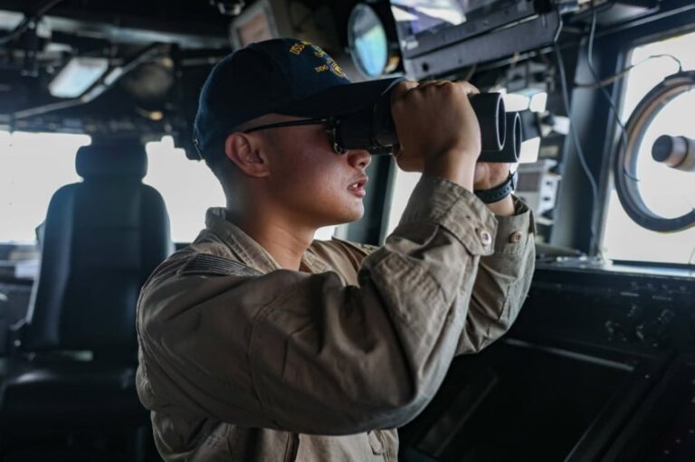 AS Hentikan Operasi Epic Fury, Lima Alasan Selat Hormuz Normal