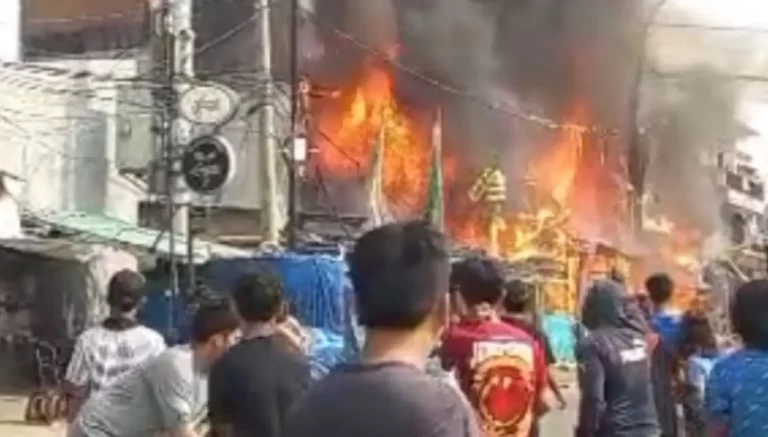 Kebakaran Di Muara Baru Jakarta Utara Mengakibatkan Dua Korban