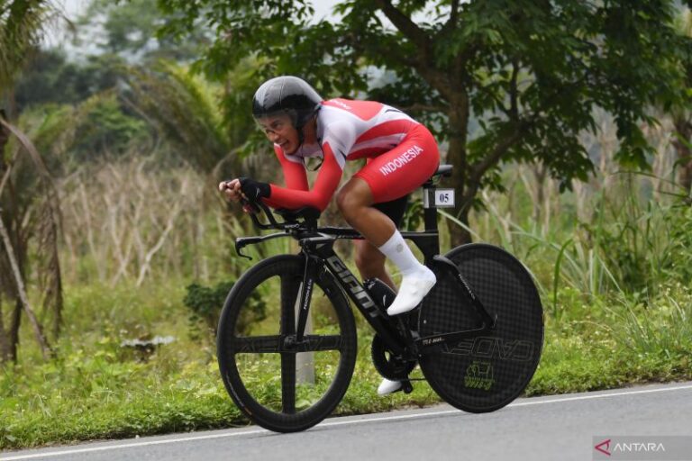 Tim Balap Sepeda Putra Gelar Emas di Road Race SEA Games 2025