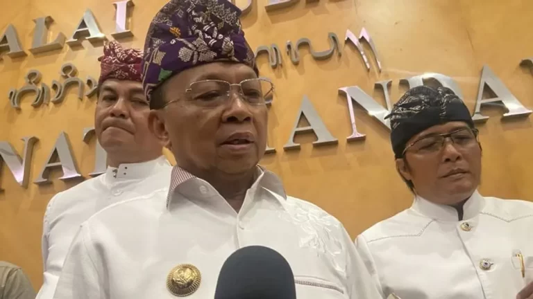 Gubernur Bali Sampaikan Janji Insentif Nyoman Ketut Tahun Depan