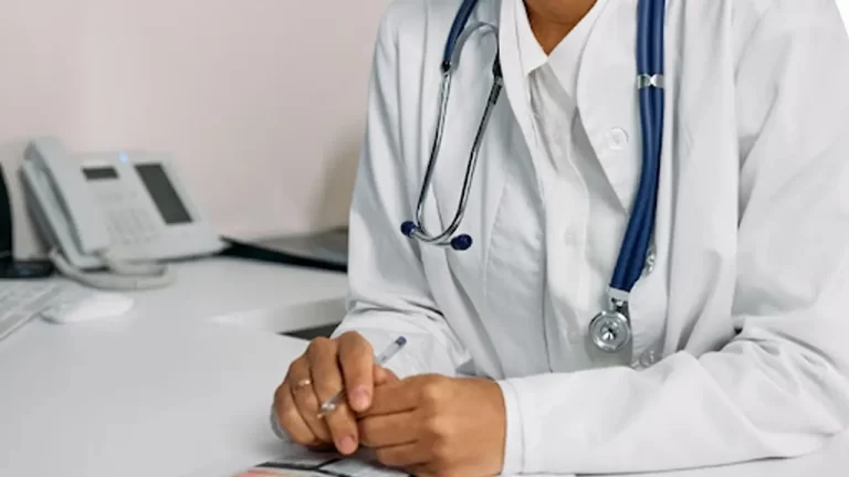 BPJS Kesehatan Jadi Sorotan Usai Honor Dokter Rp2.000 hingga Rp5.000 per Pasien