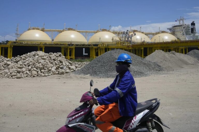 Pasar Energi Global Terancam, Pasokan LNG Jatuh 20%