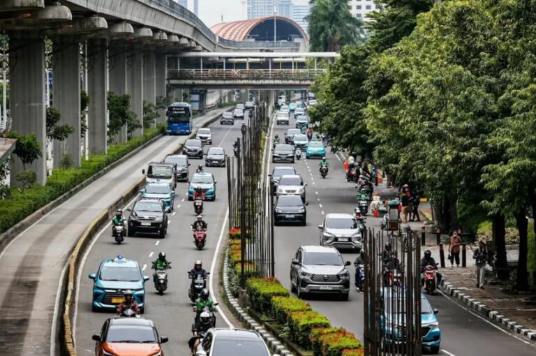 Pramono dan Sutiyoso Rencanakan Pembongkaran Tiang Monorel